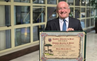 Ademar Batista Pereira recebe título de Cidadão Honorário do Paraná