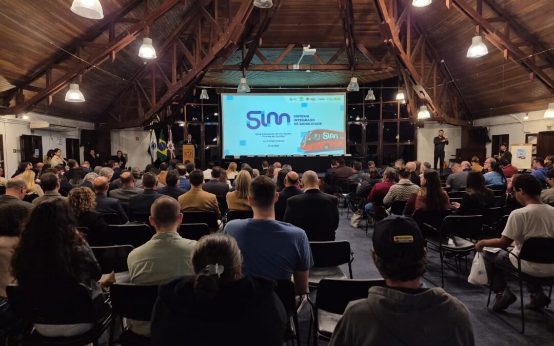 Curitiba faz audiência pública às vésperas de licitação do transporte coletivo