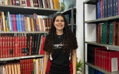 De escola pública ao sonho de ser professora: jovem de Curitiba transforma oportunidade em vocação